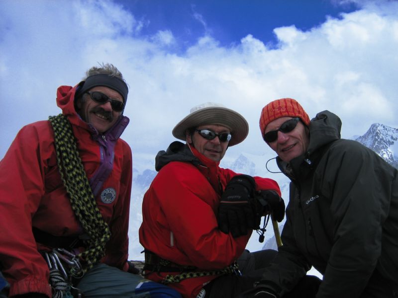 HR Day3 (40) Summit shot, Gilbert, JM, Bruno